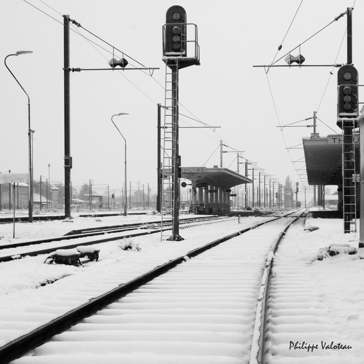 La gare sous la neige